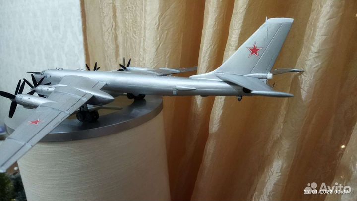 Модель самолёта Ту 142(Ту95мс)