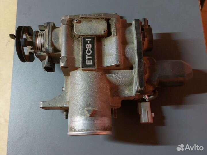 Дроссельная заслонка lexus