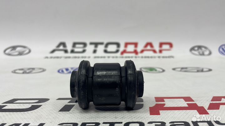 Сайлентблок (передний) переднего рычага Polo