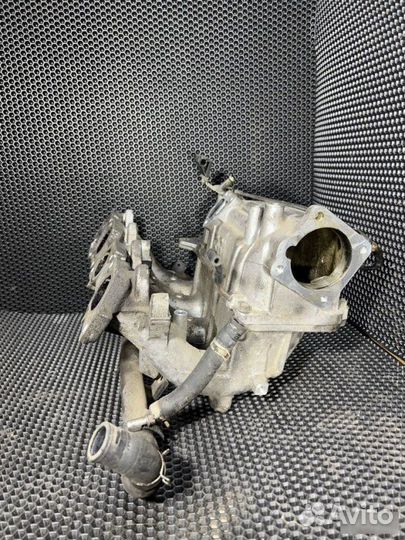 Впускной коллектор Nissan Primera P11 SR20DE