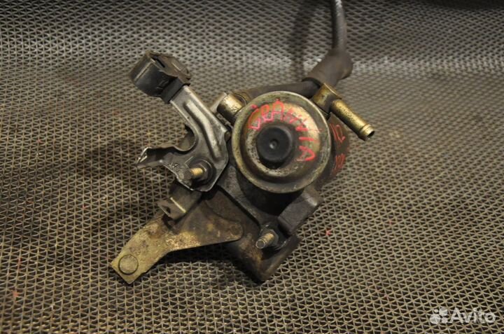 Насос ручной подкачки toyota granvia KCH16W