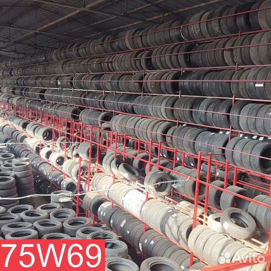 Bridgestone Blizzak DM-V1 215/60 R17 M