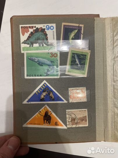 Альбом с марками разных стран