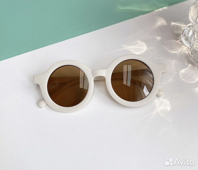 Детские солнечные очки