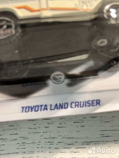 Hot wheels toyota land cruiser (th)