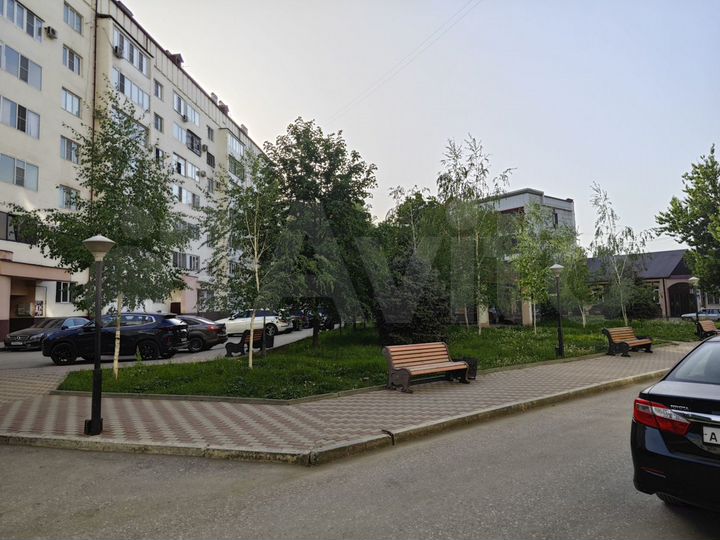 2-к. квартира, 79,8 м², 7/7 эт.