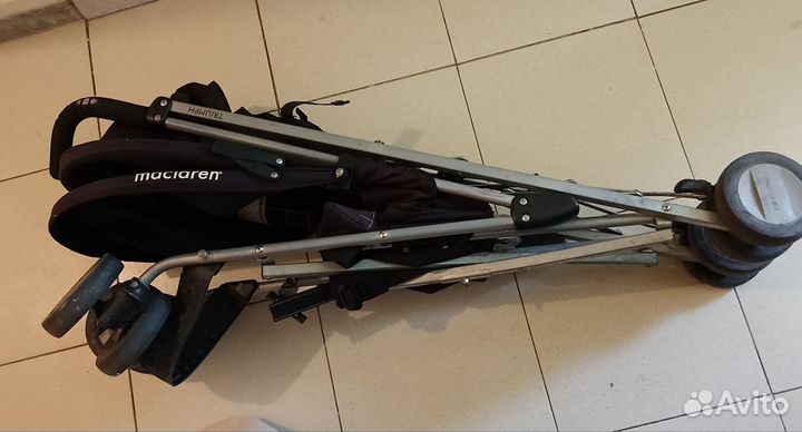 Прогулочная коляска трость maclaren