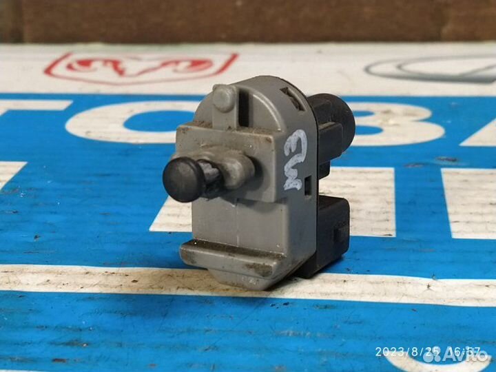 Датчик педали тормоза Ford Mondeo 2.0L OO-O7