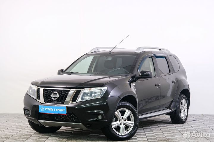 Nissan Terrano 2.0 AT, 2017, 136 000 км