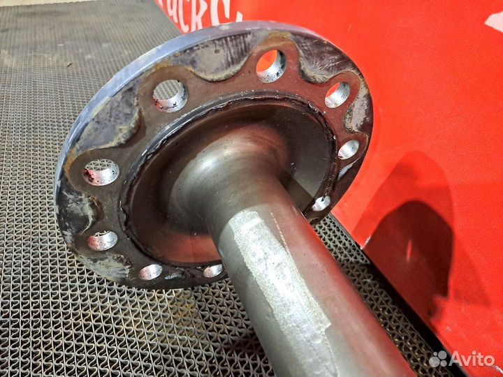 Полуось с блокировкой