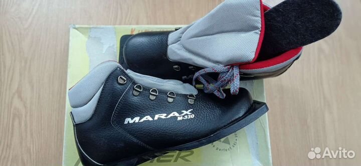 Ботинки лыжные классические