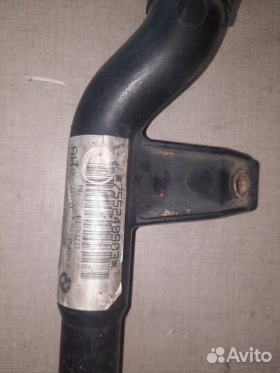 Патрубок Bmw 3 Series E90