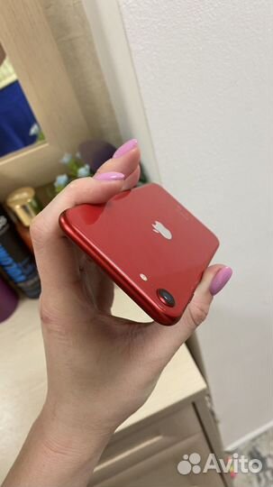 iPhone SE (2020), 64 ГБ