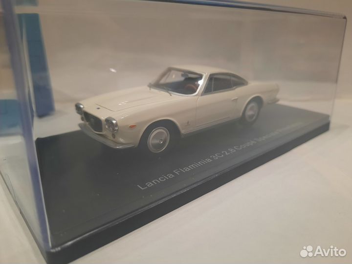 Lancia Flaminia 3C 2,8 Coupe 1/43 NEO
