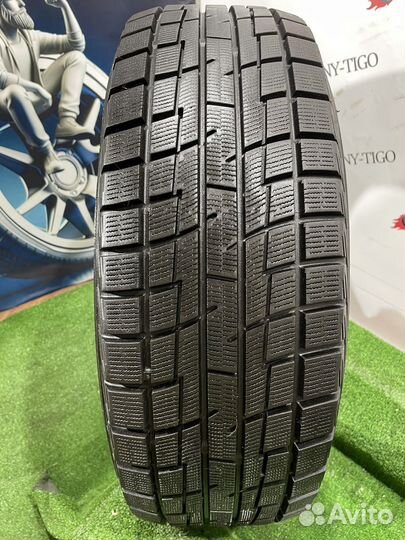 Yokohama Ice Guard IG30 215/60 R16 95Q