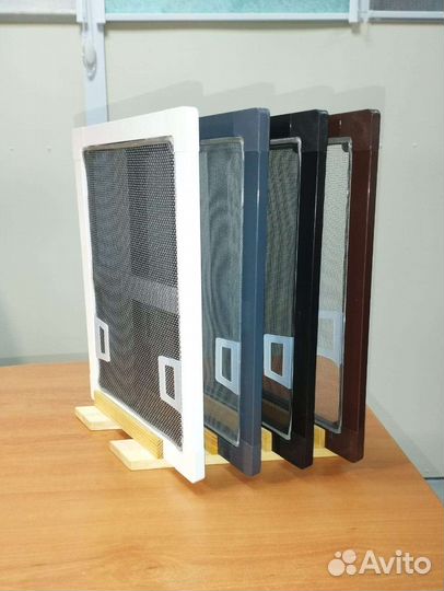 Москитные сетки на окна