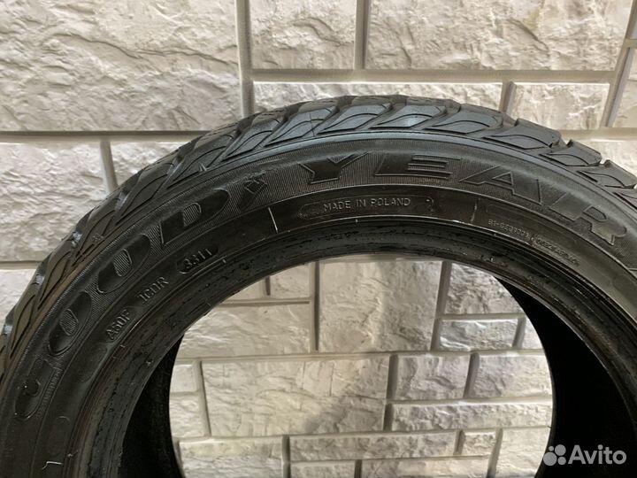 Goodyear UltraGrip Extreme 205/55 R16