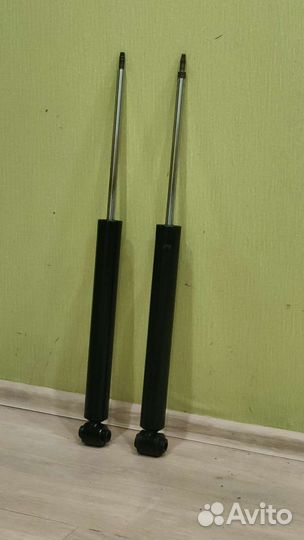 Оригинальные амортизаторы Peugeot 308