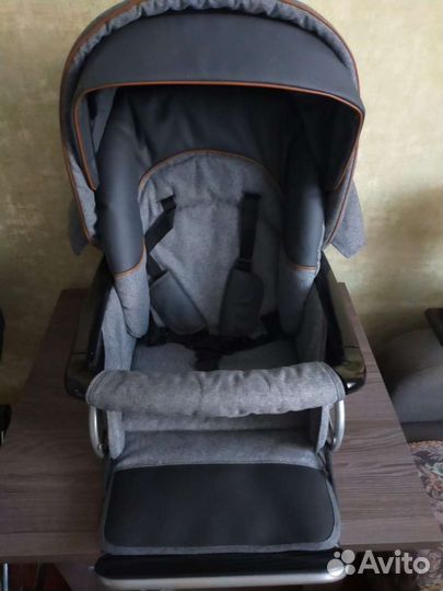 Коляска Roan, Emma Classic 2 в 1 (Titanium)