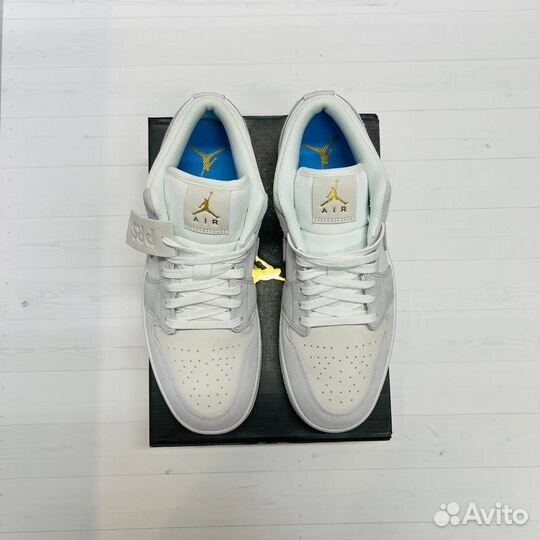 Air Jordan 1 Low Paris (27.5см)