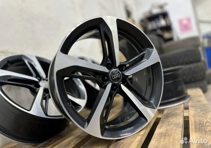 Оригинальные диски Audi r21 Blade Блейд