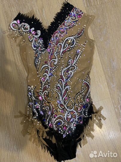 Купальник для художественной гимнастики 134