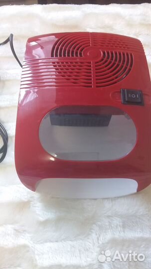 Лампа для сушки ногтей