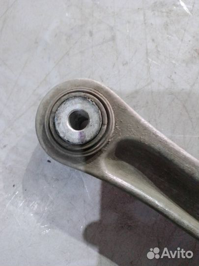 Рычаг задний поперечный верхний Volkswagen Touareg