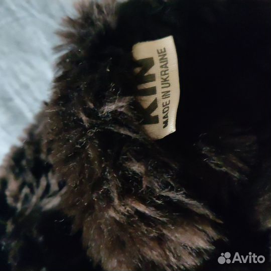 Теплая зимняя шапка