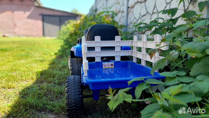 Детский электромобиль-трактор