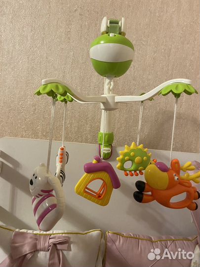 Мобиль в кроватку музыкальный