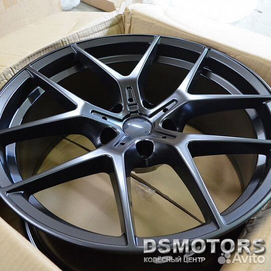 Диски K5484 9.5/19 5x120 ET40 d72.6 black matt