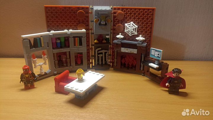 Lego marvel книга героев (аналог)