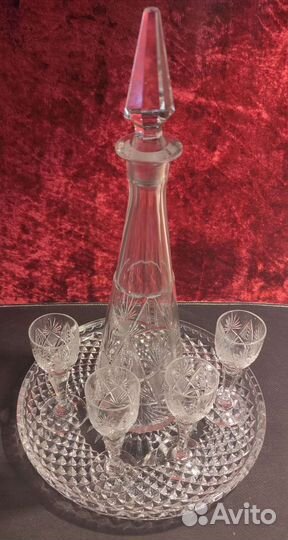 Графин хрустальный 50-х годов СССР