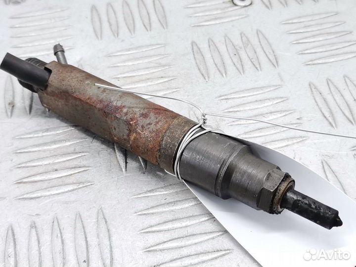 Форсунка Audi A3 8L 1996 038130201G