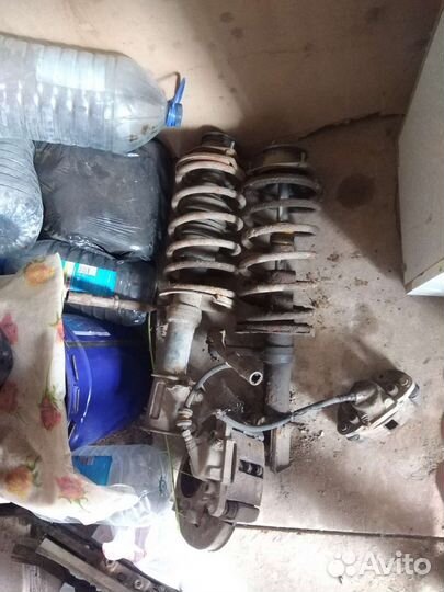 Стойки пружины переднии ваз2114