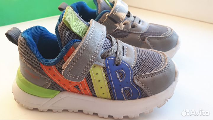 Кроссовки 26 размер