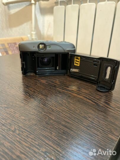 Пленочный фотоаппарат praktica zoom 600w