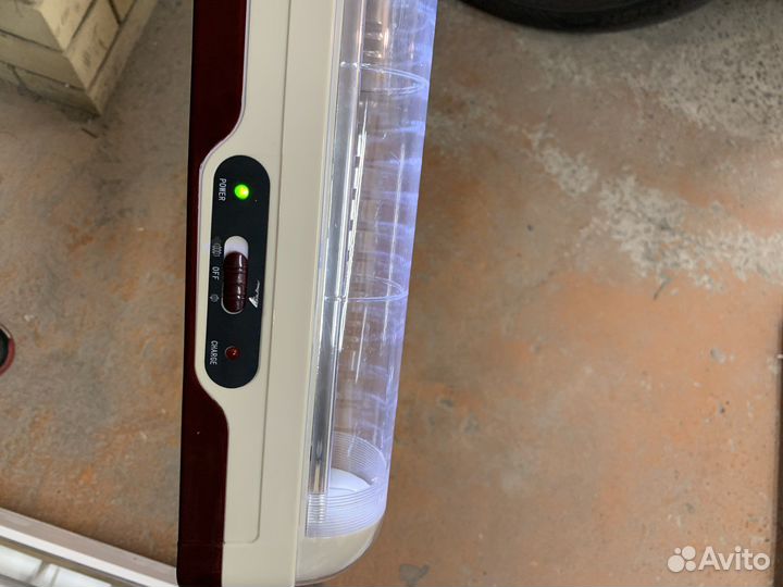 Аварийный светильник feron el11