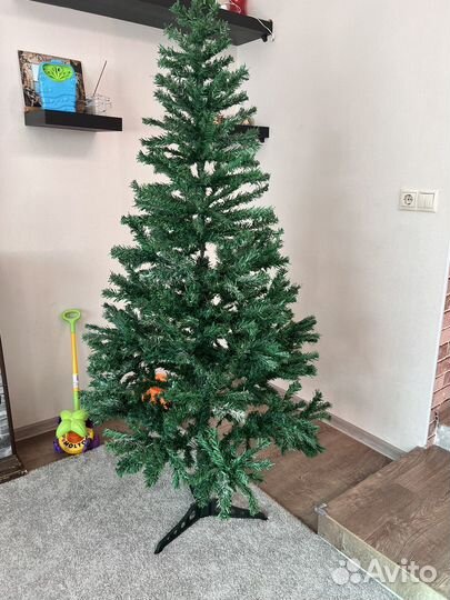 Елка искусственная