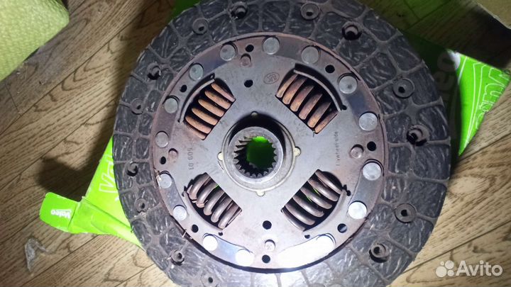 Корзина и выжимной диск сцепления