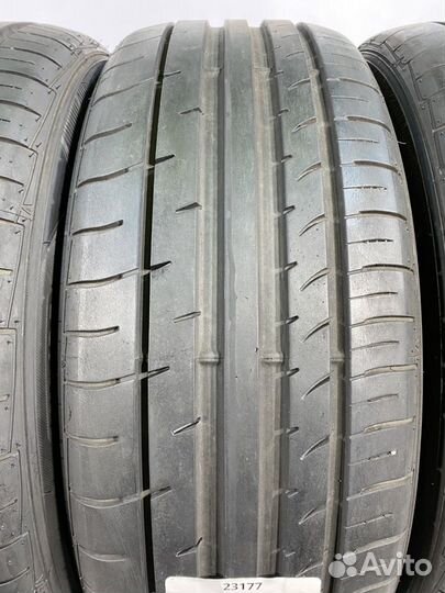 Falken Azenis FK-453CC 215/50 R18