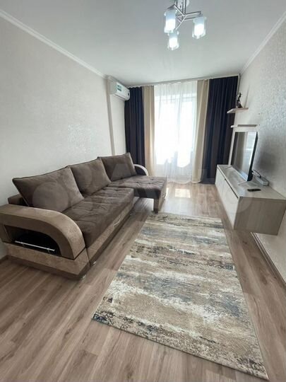 1-к. квартира, 42 м², 4/12 эт.