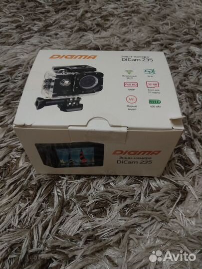 Видеокамера Digma DiCam 235