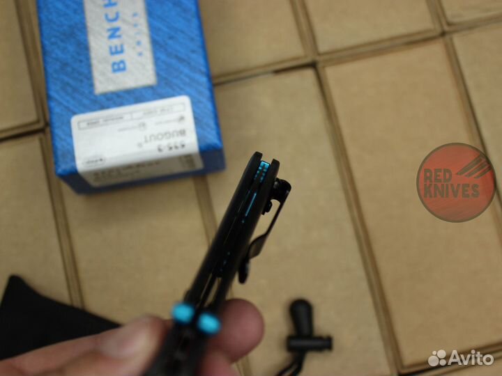 Benchmade Bugout 535-3 Карбон BK+SW (Реплика)