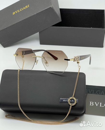 Солнцезащитные очки bvlgari