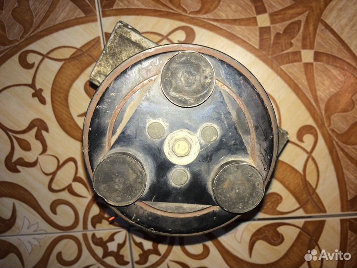 Компрессор кондиционера Nissan 92600Ew600