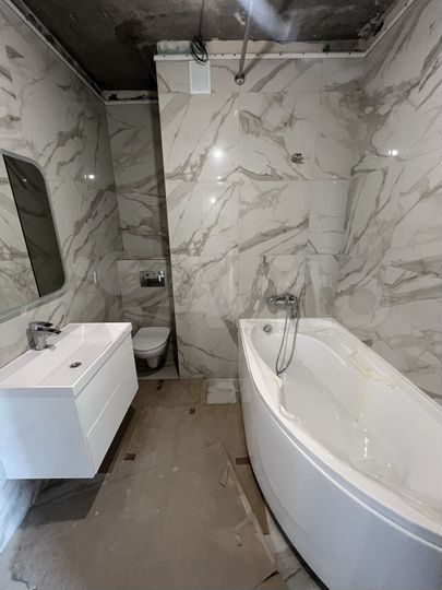 2-к. квартира, 66,4 м², 2/24 эт.