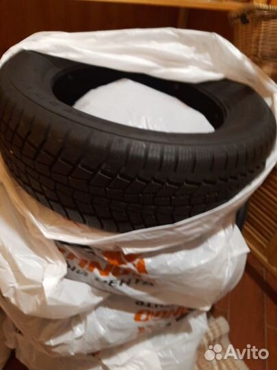 Vinmax Active V02 21.5/10 R17 23L