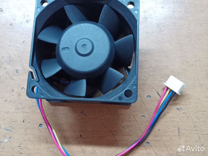 Вентилятор с шим регулировкой 60х60 новый